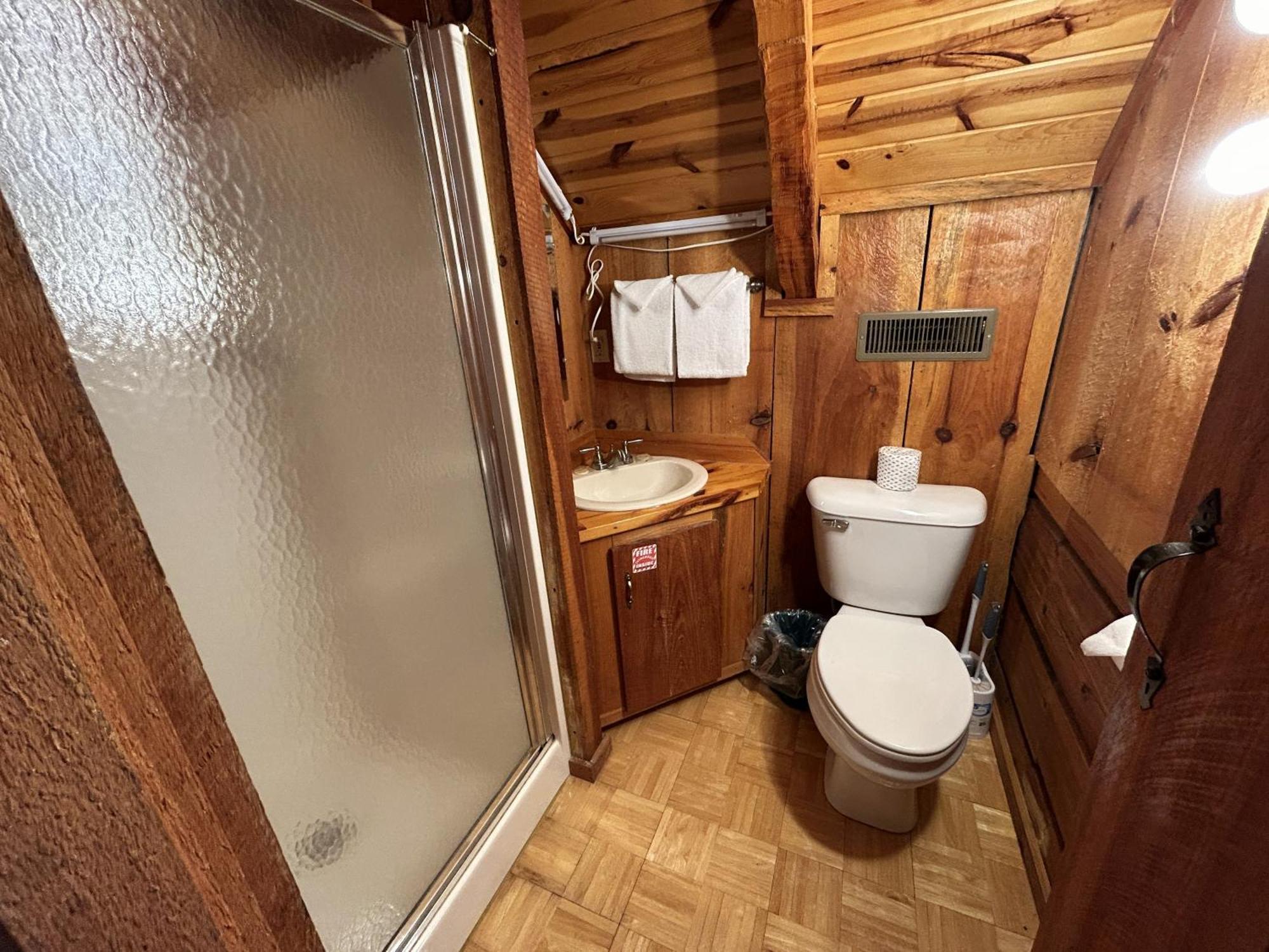 Love Shack Pigeon Forge Luaran gambar